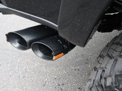 New 2026 Ford F250 Lariat w/ Black Appearance Package image 24