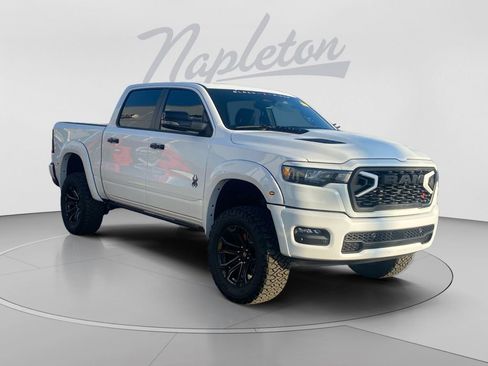 Used 2026 RAM 1500 Big Horn AWD/4WD image 3