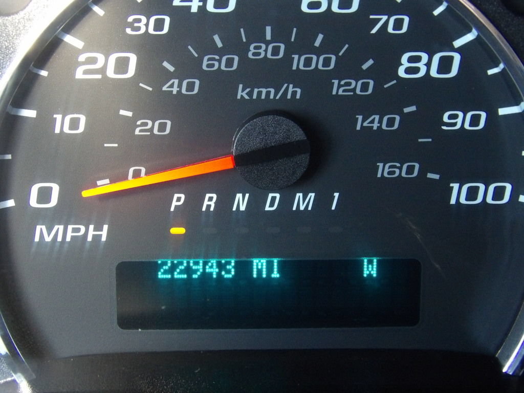 Used 2025 Chevrolet Express 3500 LT w/ LT Preferred Equipment Group RWD image 21