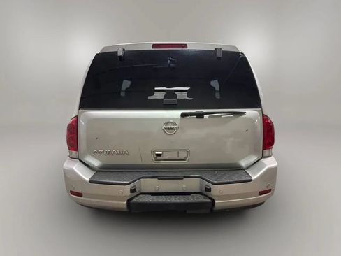 Used 2012 Nissan Armada SV AWD/4WD image 4