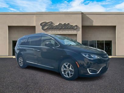 Used 2020 Chrysler Pacifica Touring-L