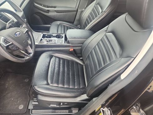 Used 2020 Ford Edge SEL FWD image 25