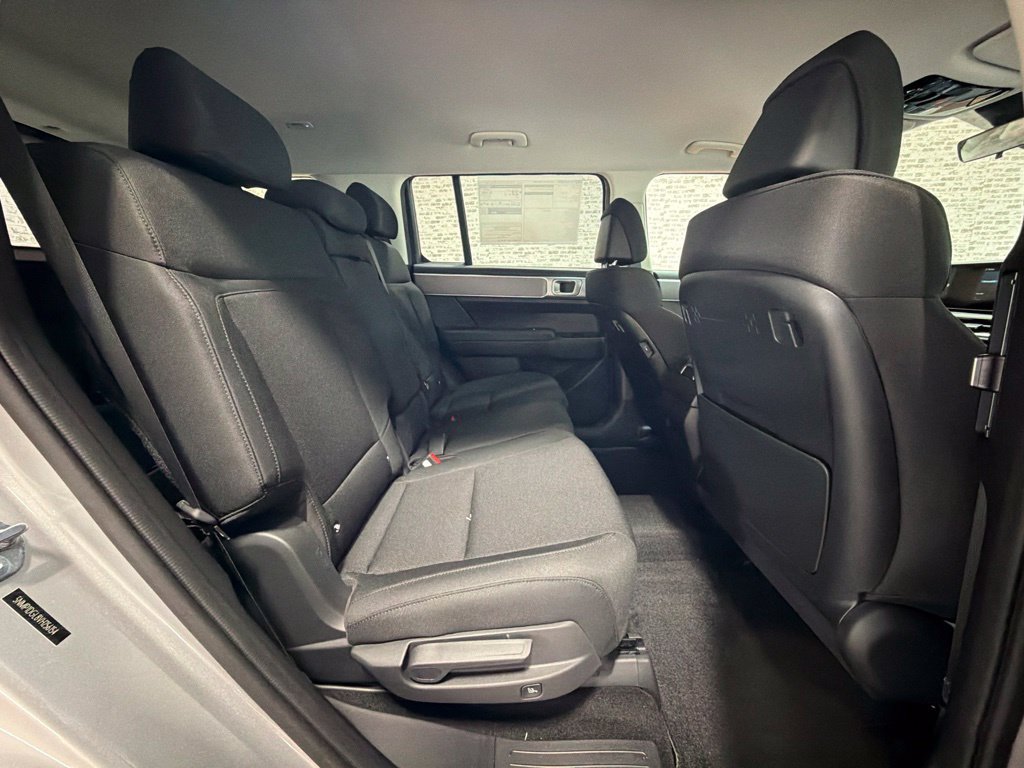 New 2027 Hyundai Santa Fe SE AWD/4WD image 12