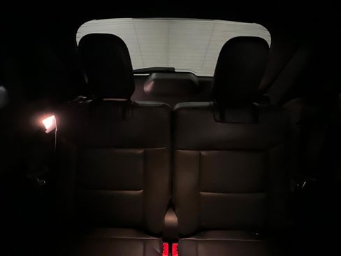Used 2026 Ford Explorer ST-Line w/ ST-Line Street Pack AWD/4WD image 22