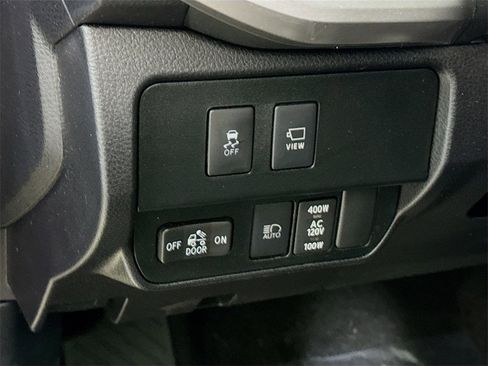 Certified 2022 Toyota Tacoma Limited image 21