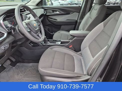 Used 2023 Chevrolet TrailBlazer LT FWD image 15