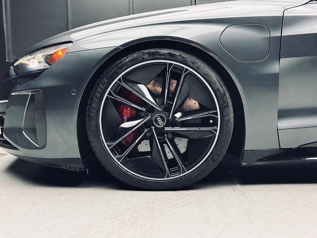 Used 2022 Audi RS e-tron GT w/ Year 1 Package AWD/4WD image 37