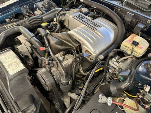 Used 1988 Lincoln Mark VII Blass image 19