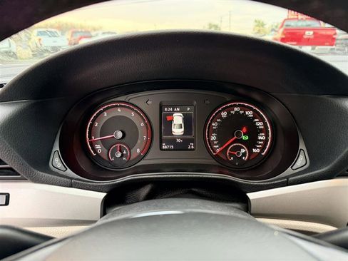 Used 2021 Volkswagen Passat 2.0T SE image 28