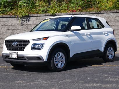 Used 2026 Hyundai Venue SE