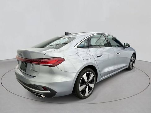 Used 2025 Audi A5 2.0T Premium w/ Premium Plus AWD/4WD image 4