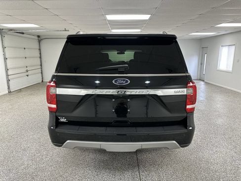 Used 2019 Ford Expedition Max XLT w/ Equipment Group 202A AWD/4WD image 7