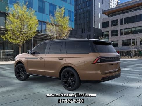 New 2026 Lincoln Navigator Black Label AWD/4WD image 4