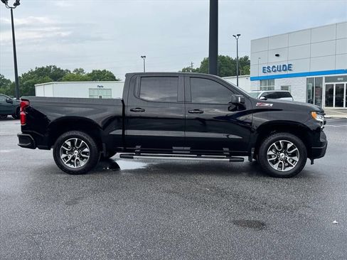 Used 2025 Chevrolet Silverado 1500 RST AWD/4WD image 2
