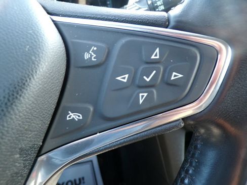 Used 2021 Chevrolet Equinox LT AWD/4WD image 31