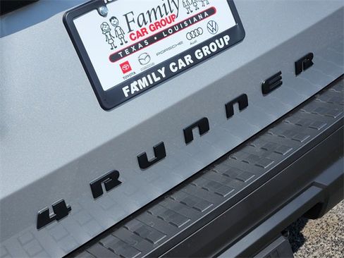 New 2026 Toyota 4Runner SR5 image 8