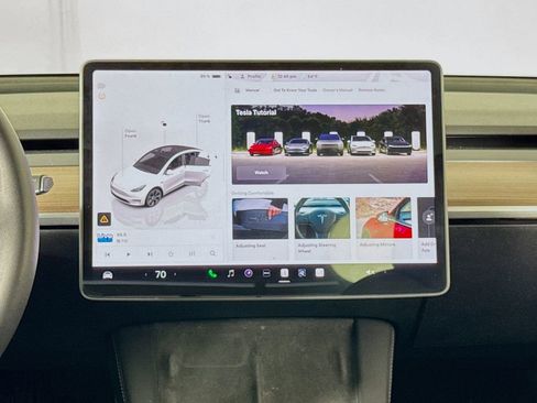 Used 2025 Tesla Model Y Long Range image 14