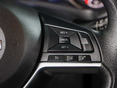 Used 2023 Nissan Altima 2.5 SV image 14