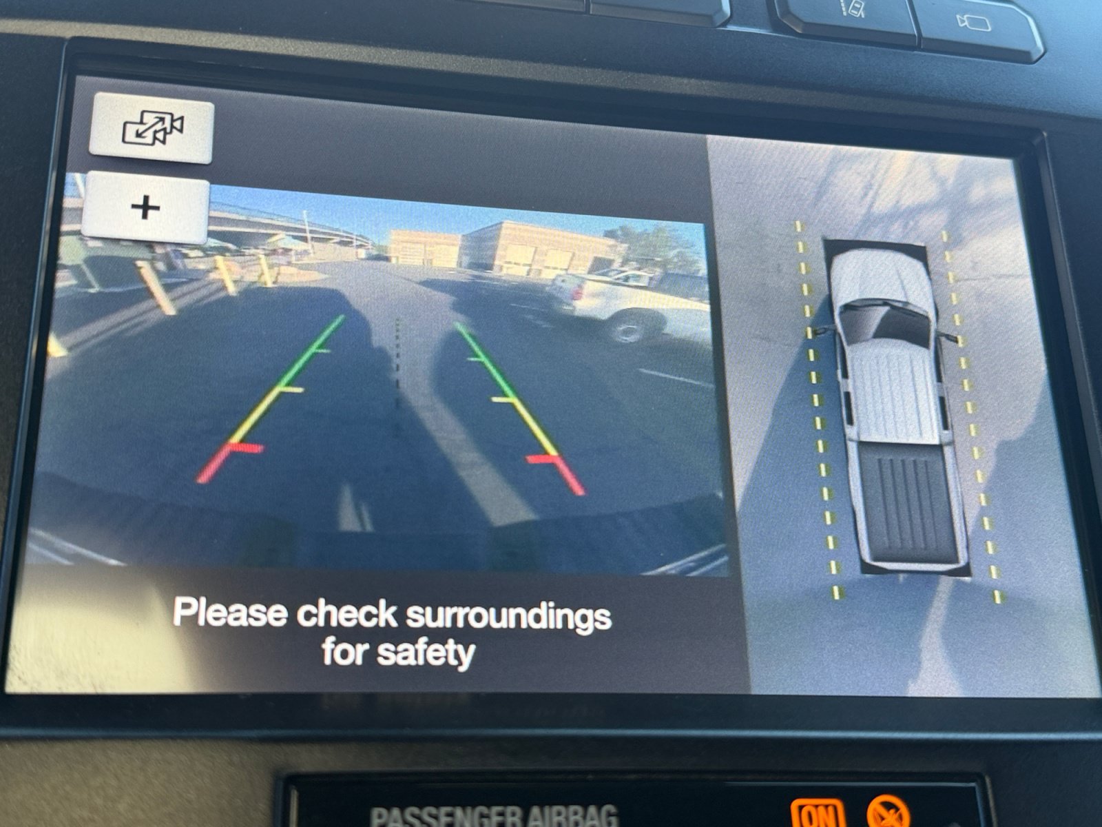 Used 2019 Ford F350 Platinum w/ Platinum Ultimate Package AWD/4WD image 29