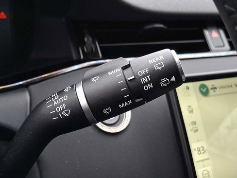 Used 2024 Land Rover Range Rover Evoque S image 17