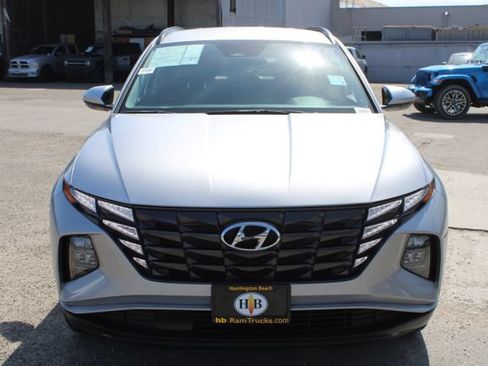 Used 2024 Hyundai Tucson SEL FWD image 2