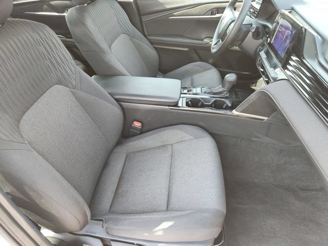 Certified 2025 Toyota Camry LE FWD image 9