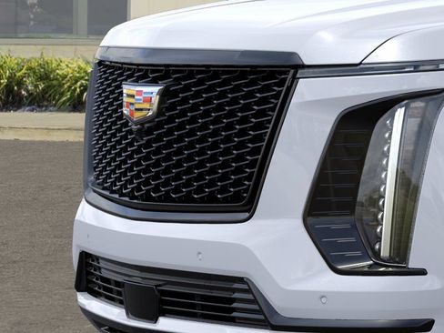New 2026 Cadillac Escalade Sport AWD/4WD image 13