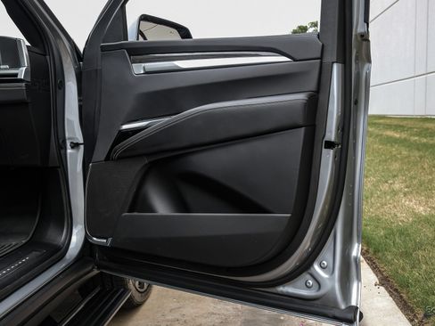 Used 2025 Cadillac Escalade V w/ LPO, Floor Liner Package AWD/4WD image 79