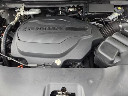 Used 2016 Honda Pilot Elite image 26