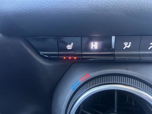 Certified 2023 Chevrolet Blazer LT w/ Convenience Package AWD/4WD image 26