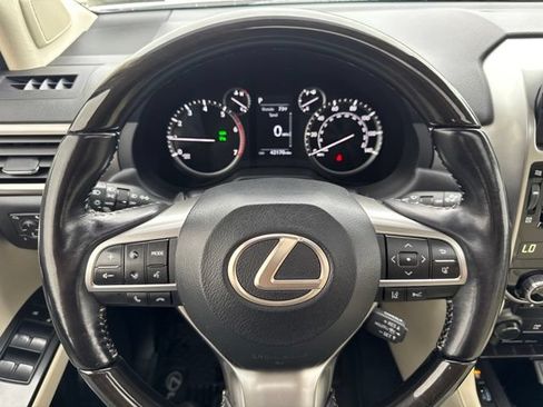 Used 2022 Lexus GX 460 Premium AWD/4WD image 19