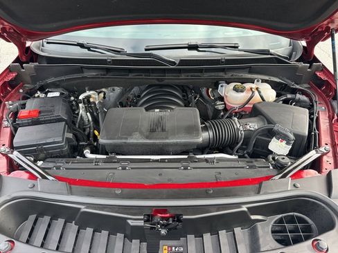 Used 2024 Cadillac Escalade ESV Premium Luxury Platinum image 37