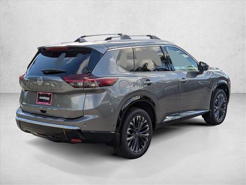 New 2026 Nissan Rogue Platinum image 2