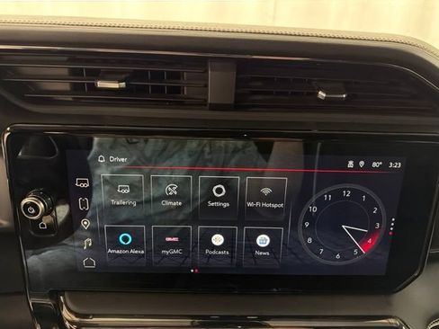 Used 2024 GMC Sierra 2500 AT4X AWD/4WD image 17
