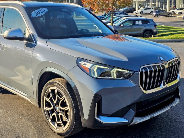 Used 2023 BMW X1 xDrive28i w/ Premium Package AWD/4WD image 2