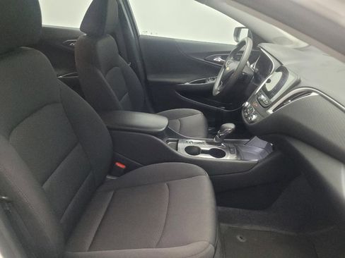 Used 2024 Chevrolet Malibu LS FWD image 21
