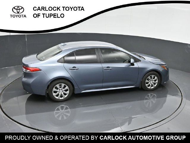 Used 2026 Toyota Corolla LE FWD image 45