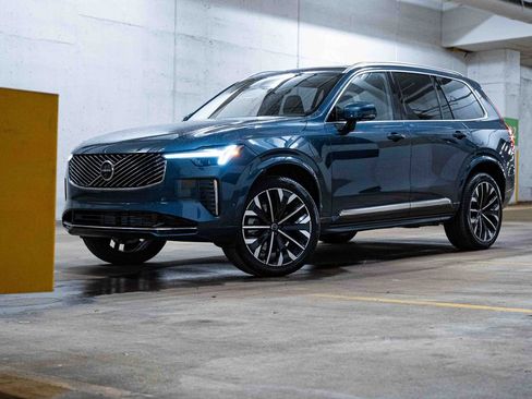 New 2026 Volvo XC90 T8 Plus w/ Protection Package Premier image 1