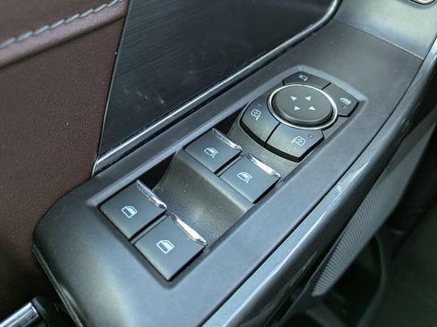 Used 2022 Ford F150 Lariat image 26