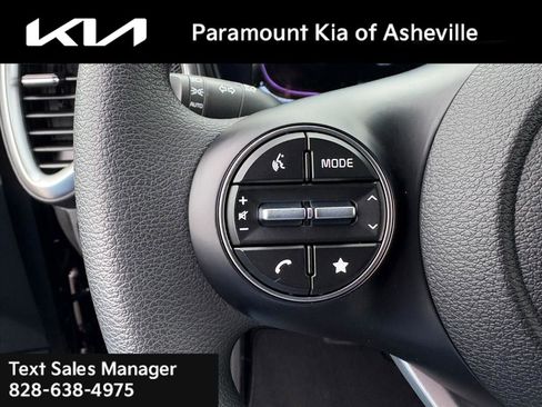 New 2025 Kia Soul LX image 13