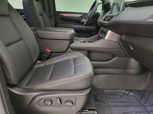 Certified 2024 Chevrolet Tahoe RST w/ Luxury Package AWD/4WD image 21
