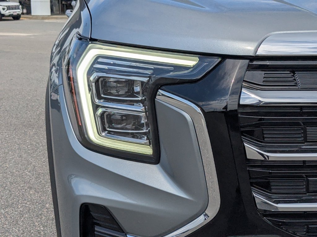 New 2027 GMC Terrain Elevation w/ Elevation Premium Package FWD image 10