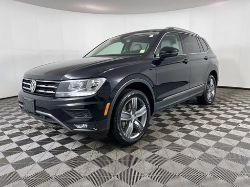 Used 2020 Volkswagen Tiguan SEL image 13