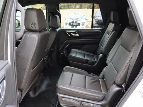 Used 2021 Chevrolet Tahoe High Country image 12