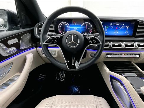 Certified 2024 Mercedes-Benz GLE 450e 4MATIC image 4