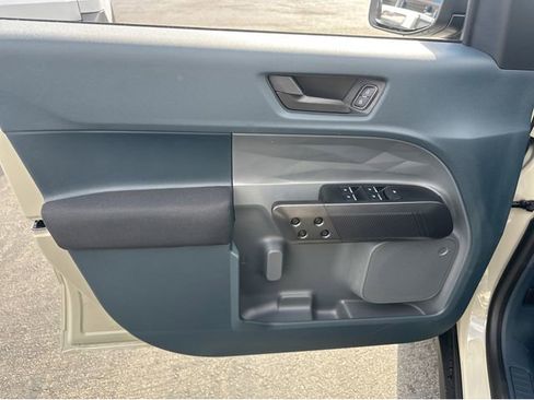 New 2025 Ford Maverick XL image 15