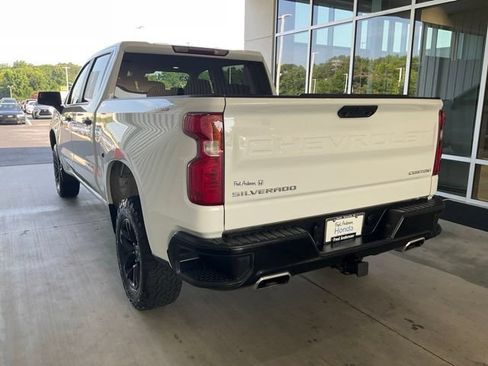 Used 2023 Chevrolet Silverado 1500 Custom Trail Boss AWD/4WD image 18