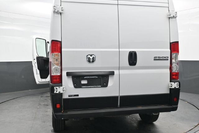 Used 2026 RAM ProMaster 2500 w/ Convenience Group FWD image 43