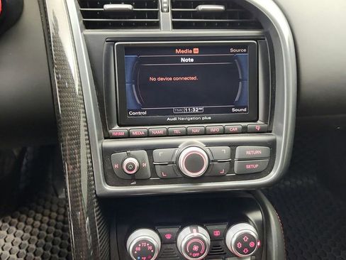 Used 2010 Audi R8 V10 AWD/4WD image 31