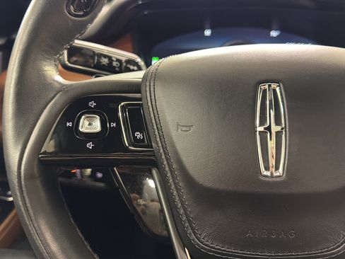 Used 2024 Lincoln Aviator Reserve w/ Elements Package Plus RWD image 12